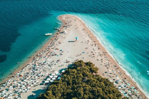 Zlatni Rat, Bol.