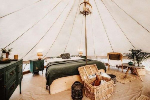 hoopoe glamping inside